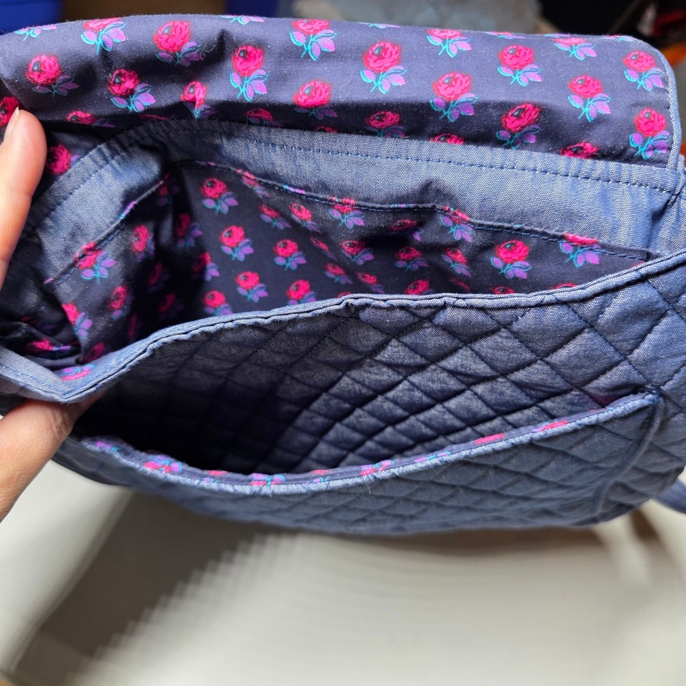 Vera Bradley Quilted Denim Crossbody Bag Blue Floral Lined Adjustable Strap - Picture 5 of 10